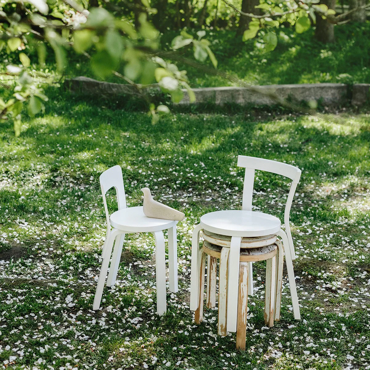 Artek Alvar Aalto 68 Chair - Lacquered - Image 6