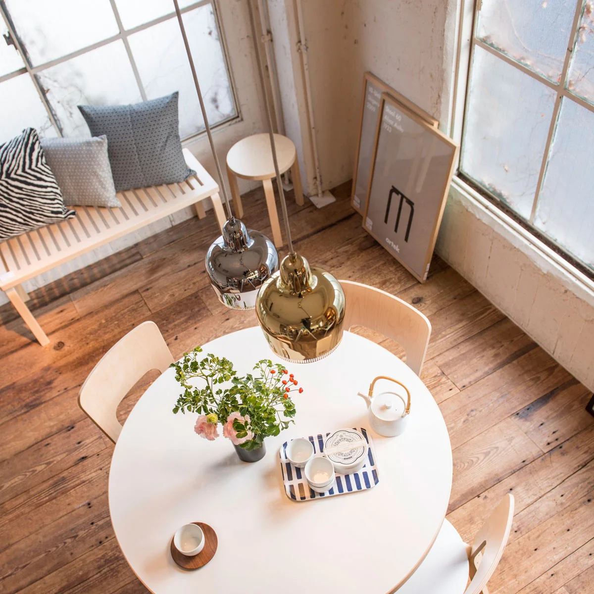 Artek Alvar Aalto 90A Round Table - Image 6