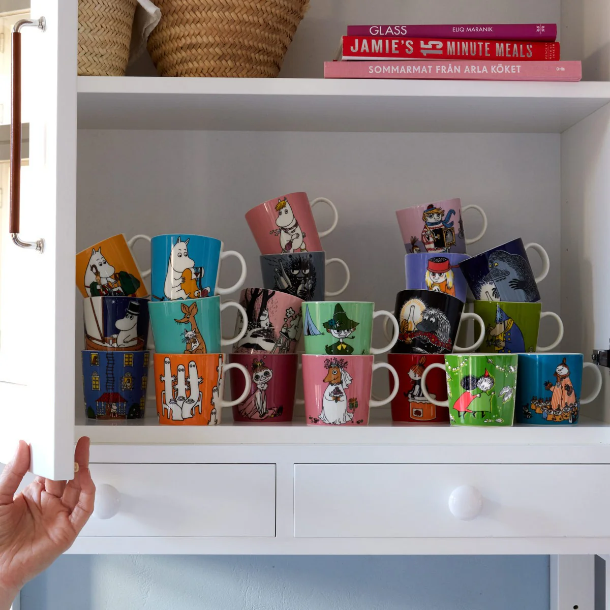 Arabia Moomin Snufkin Mug - Image 5