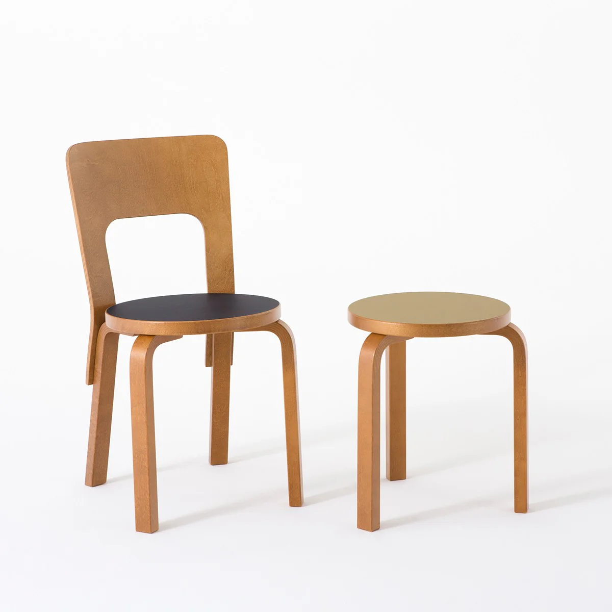 Artek Alvar Aalto Stool 60 - Three Legged Stool - Honey Stained - Image 2
