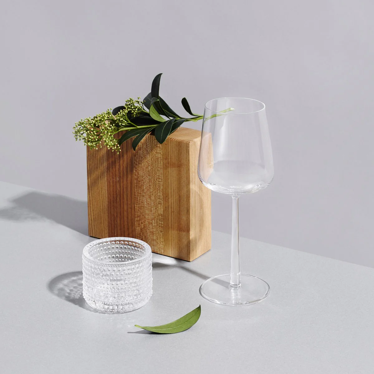 iittala Essence Red Wine Glasses (Set of 2) - Image 5
