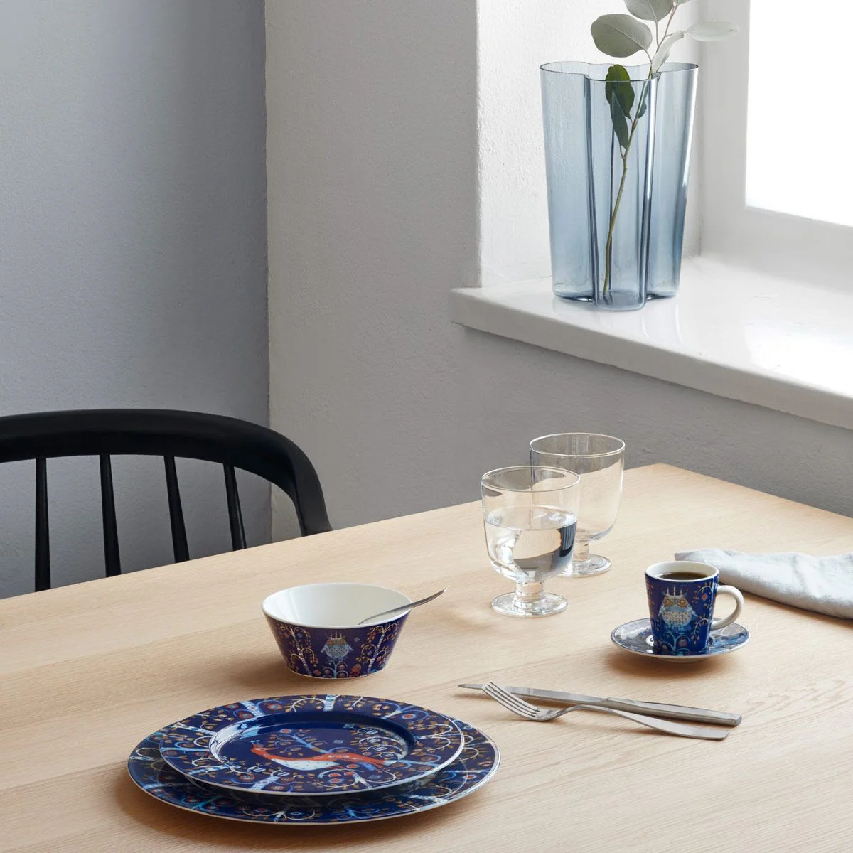 iittala Taika Blue 10 oz Bowl - Image 2