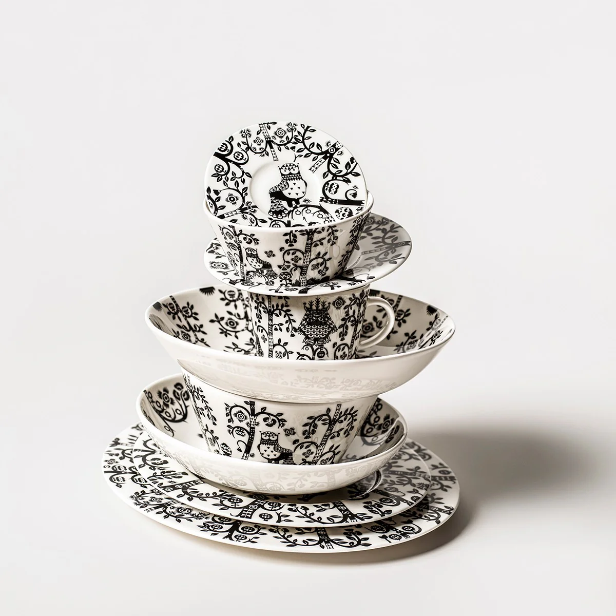 iittala Taika White / Black Coffee Cup - 6-1/2 oz - Image 3