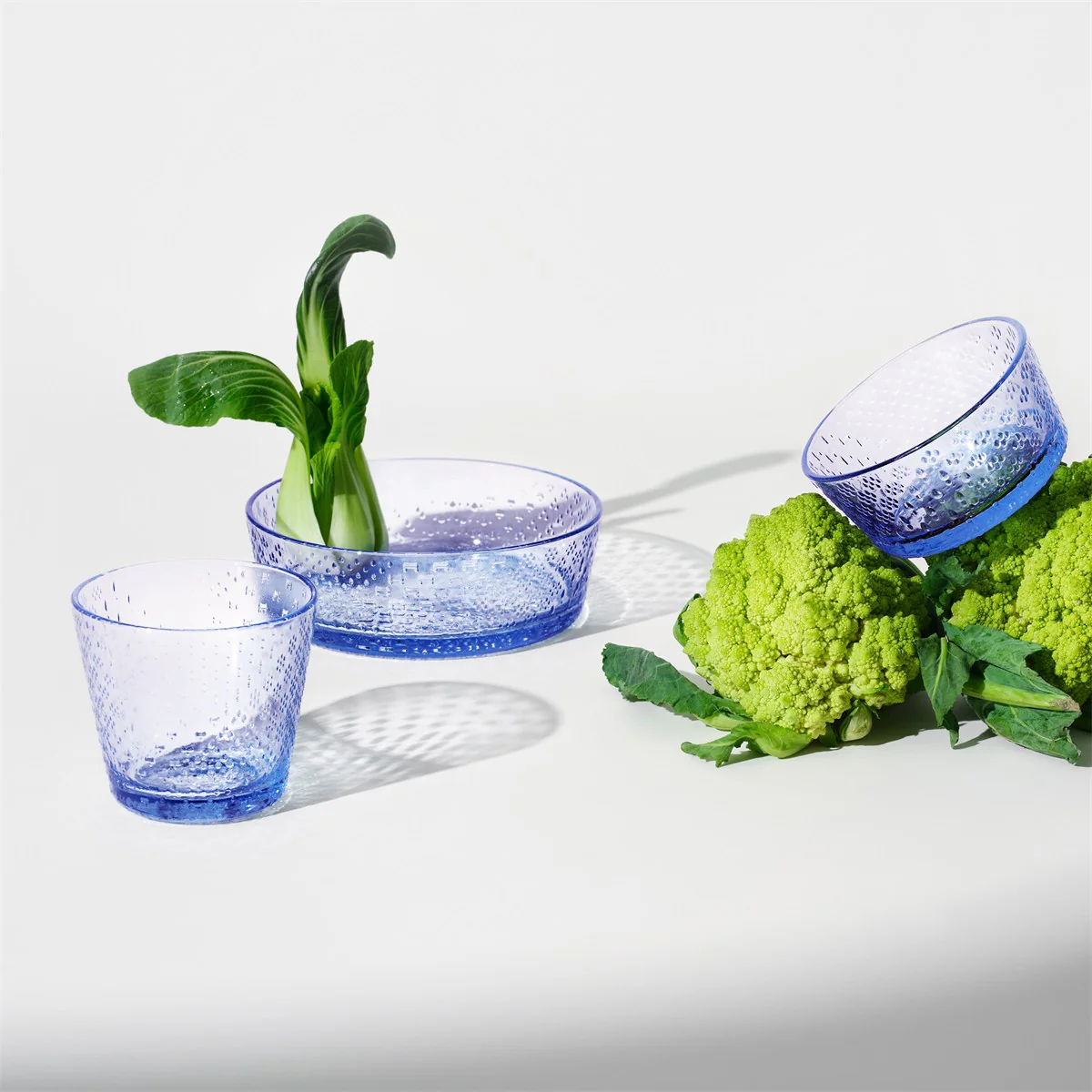 iittala Tundra Aqua Small Glass Serving Bowl - Image 2