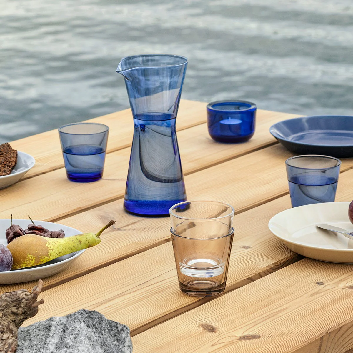 iittala Valkea Ultramarine Blue Candle Holder - Image 2