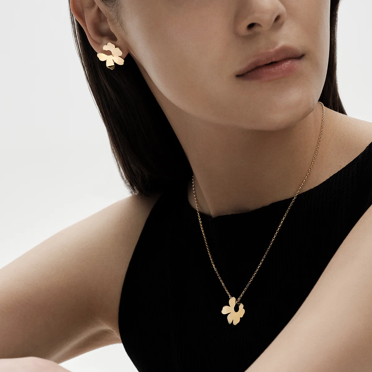 Kalevala x Marimekko Unikko Small Bronze Pendant - Anniversary Edition - Image 2