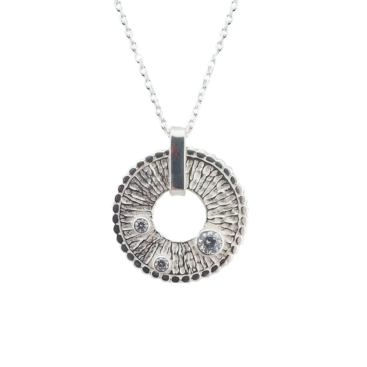 Korunilo Big Silver Moon Necklace