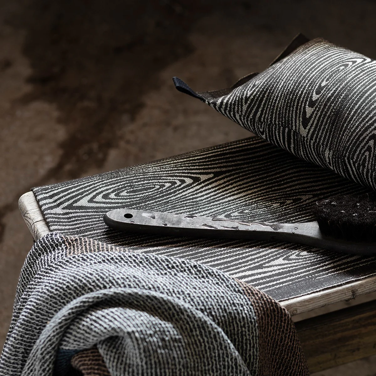 Lapuan Kankurit Viilu Black Sauna Bench Cover - Image 2