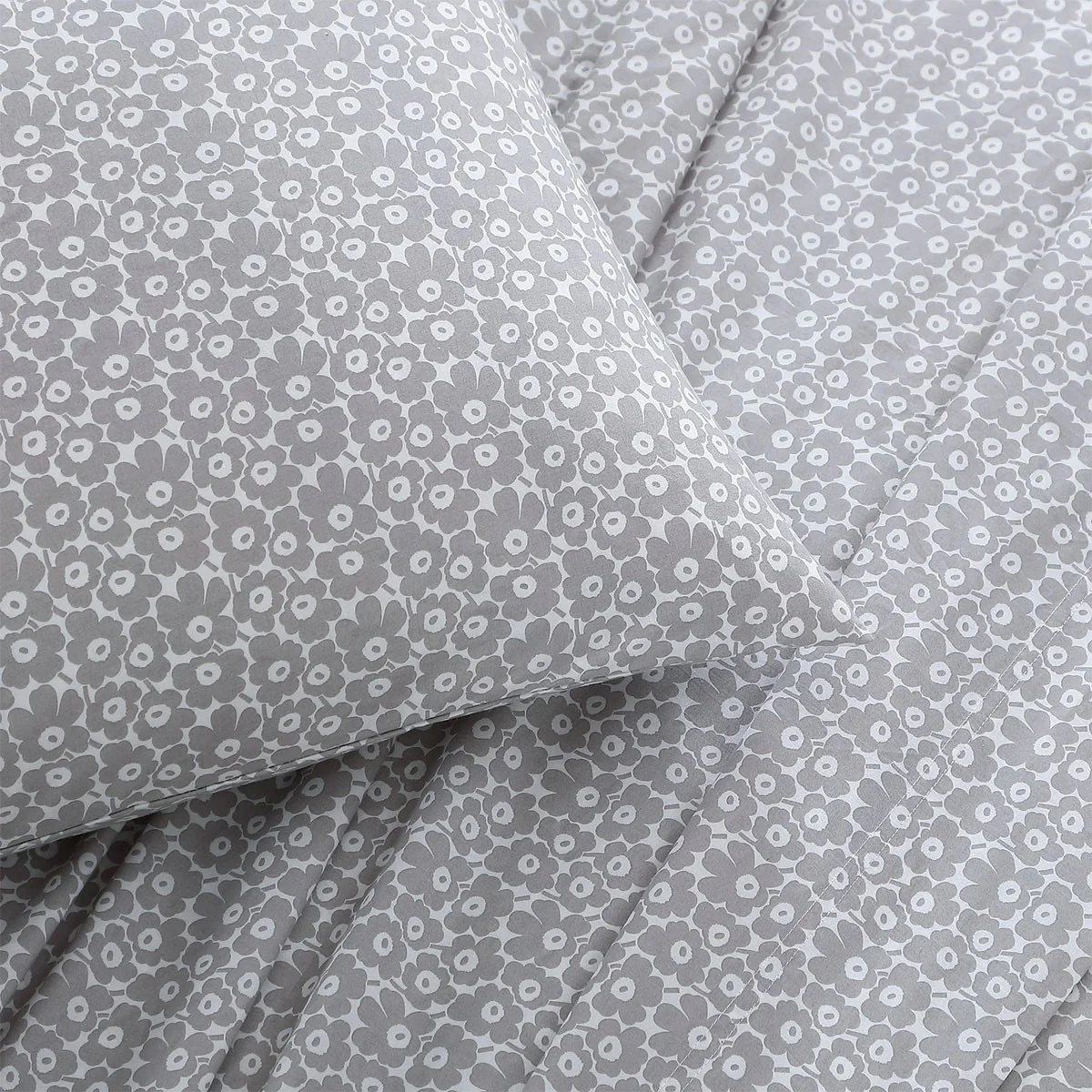Marimekko Pikkuinen Unikko Grey Queen Sheet Set - Image 4