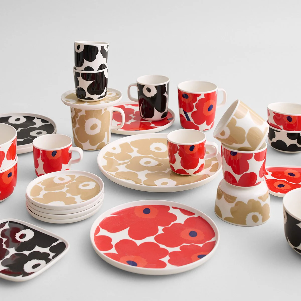 Marimekko Unikko White / Beige Snack Plate - Image 5