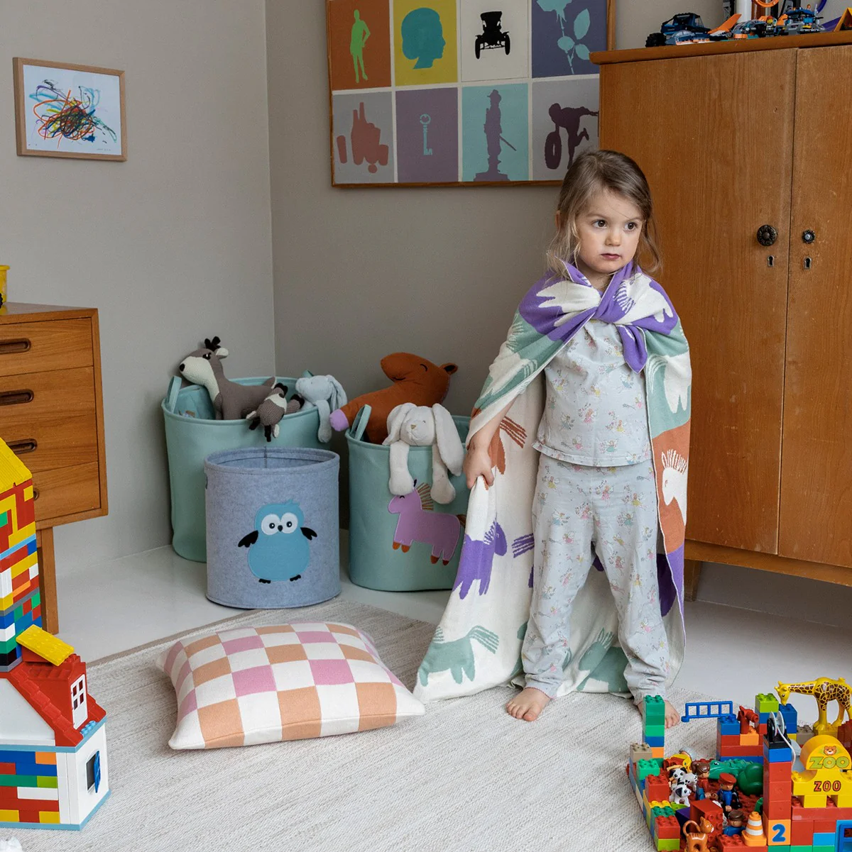 Pentik Metsanvaki Grey Children's Storage Basket Set - Image 3