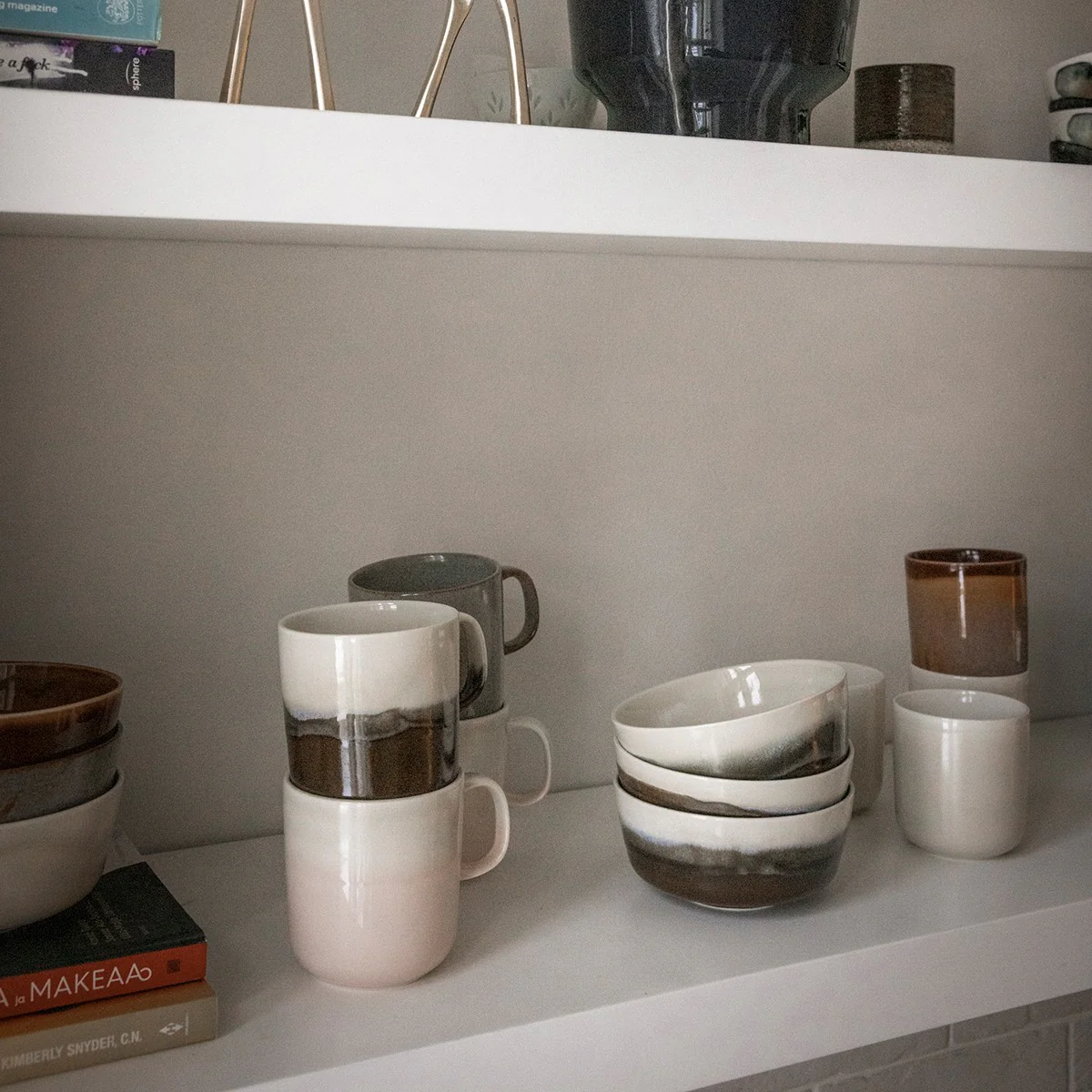 Pentik Tuntu Dark Brown / Ivory White Soup / Cereal Bowl - Image 3