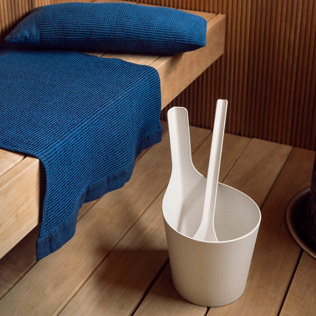 Rento Pisara Speckled Ivory Sauna Ladle - Image 5
